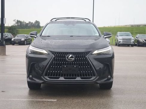 Used 2025 Lexus NX 450h+ AWD w/ Towing Package (2000 Lbs) image 3