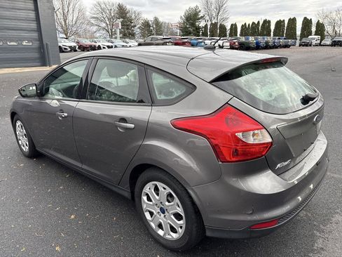Used 2012 Ford Focus SE image 4