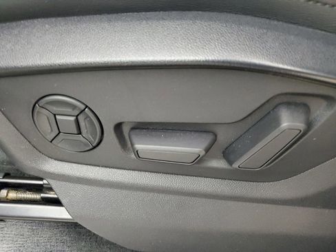 Used 2022 Audi Q7 3.0T Premium AWD/4WD image 22