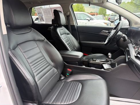 Certified 2023 Kia Sportage SX AWD/4WD image 11