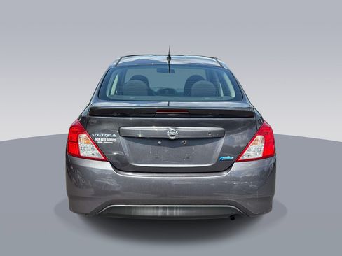 Used 2015 Nissan Versa S Plus FWD image 4