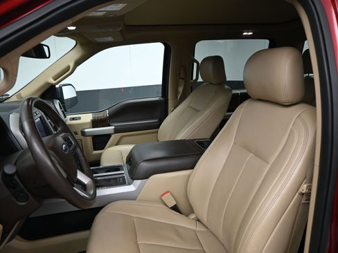 Used 2019 Ford F150 Lariat w/ Equipment Group 502A Luxury image 17