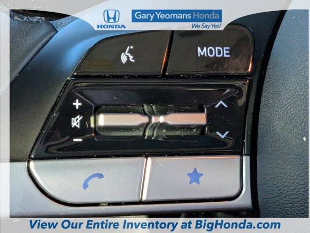 Used 2024 Hyundai Elantra Limited FWD image 26