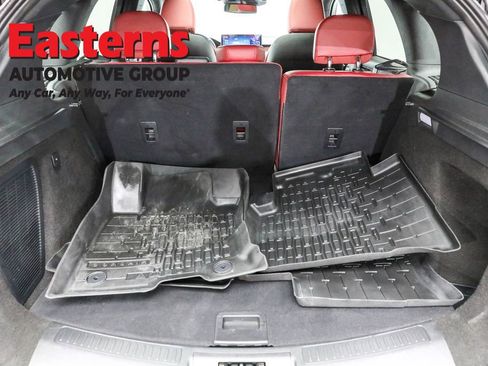 Used 2025 Lincoln Corsair Grand Touring w/ Towing Package image 9