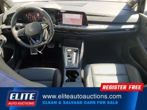 Used 2024 Volkswagen Golf R image 16