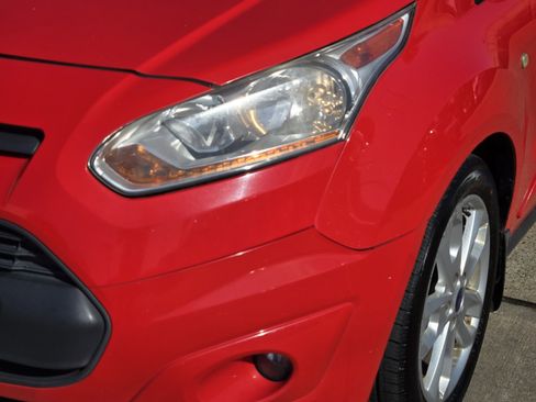 Used 2014 Ford Transit Connect XLT image 6