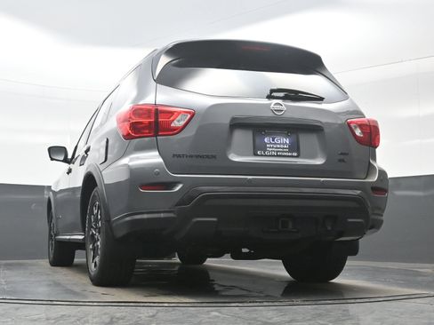 Used 2020 Nissan Pathfinder SL image 33