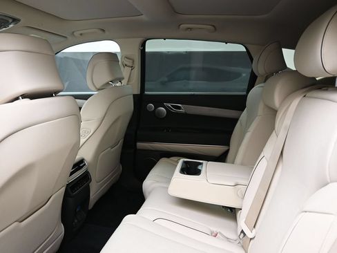 New 2026 Genesis GV80 2.5T Prestige AWD/4WD image 18