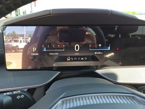 Certified 2025 Nissan Murano SV image 16