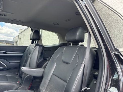 Used 2022 Kia Telluride S AWD/4WD image 9