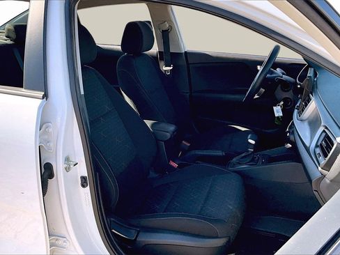 Certified 2023 Kia Rio S image 7