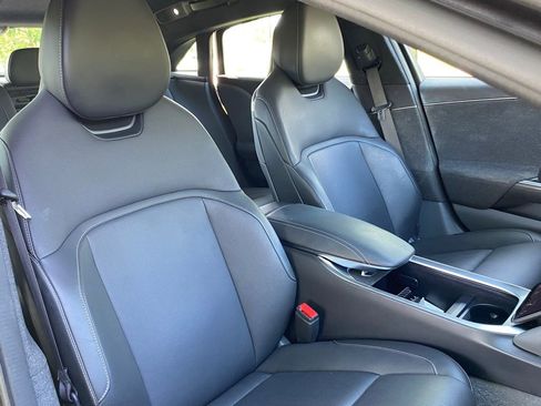 Used 2024 Lucid Air Pure RWD image 42