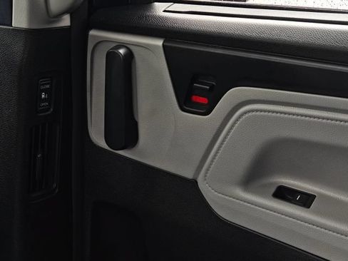 Used 2019 Honda Odyssey EX-L image 45