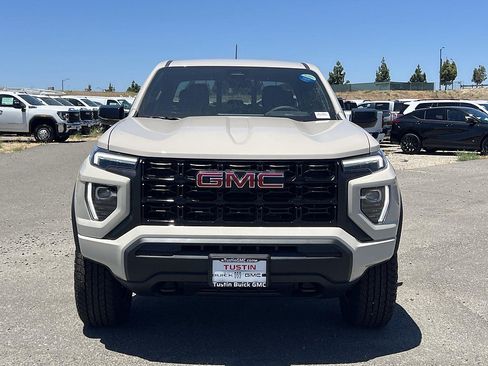 New 2026 GMC Canyon Elevation RWD image 8