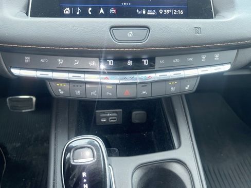 Used 2020 Cadillac XT4 Sport image 24