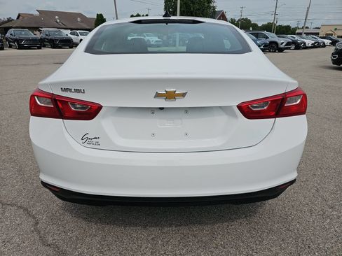 Used 2022 Chevrolet Malibu LS FWD image 6