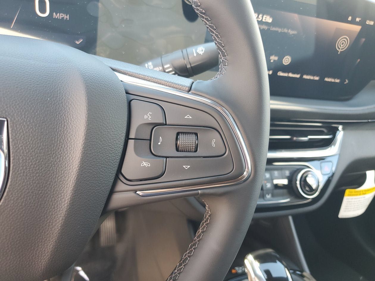 New 2026 Buick Envista Sport Touring w/ Convenience II Package FWD image 27
