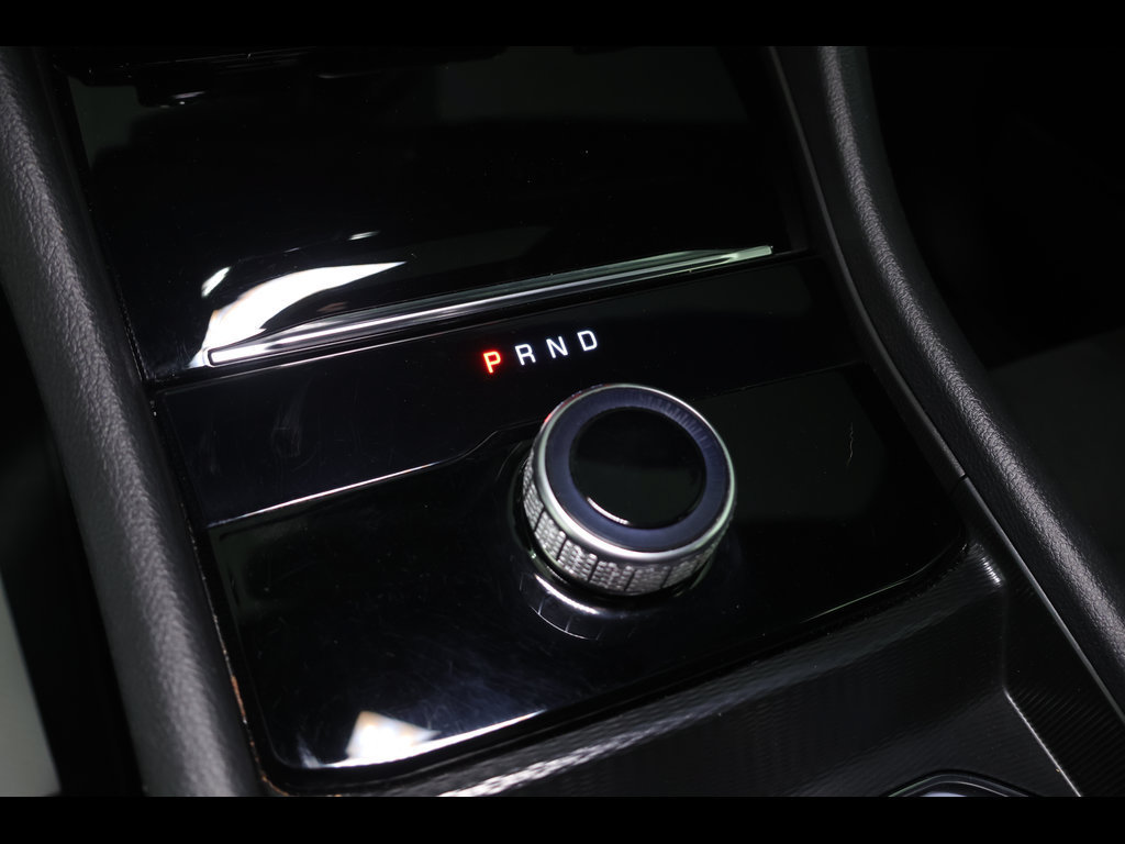 Certified 2024 Jeep Grand Cherokee Altitude AWD/4WD image 15