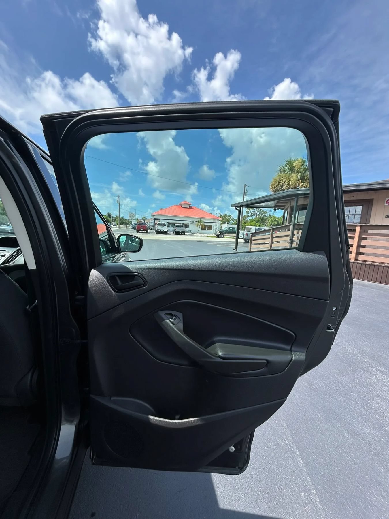 Used 2018 Ford Escape S FWD image 20