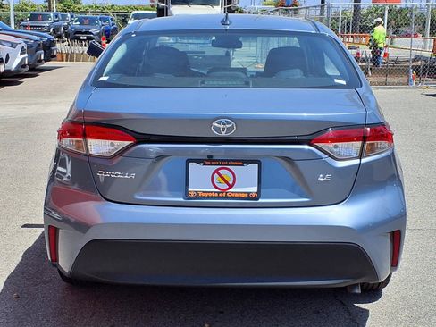 Used 2024 Toyota Corolla LE FWD image 5