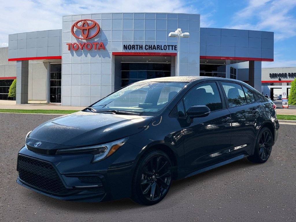 Used 2024 Toyota Corolla SE FWD image 5