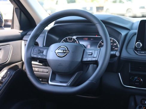 New 2026 Nissan Rogue Dark Armor AWD/4WD image 22