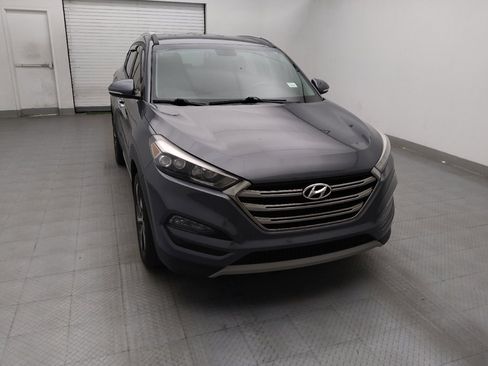 Used 2017 Hyundai Tucson Limited AWD/4WD image 14