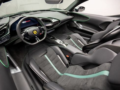 Used 2024 Ferrari SF90 Spider AWD/4WD image 18
