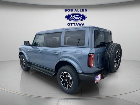 New 2025 Ford Bronco Outer Banks image 3