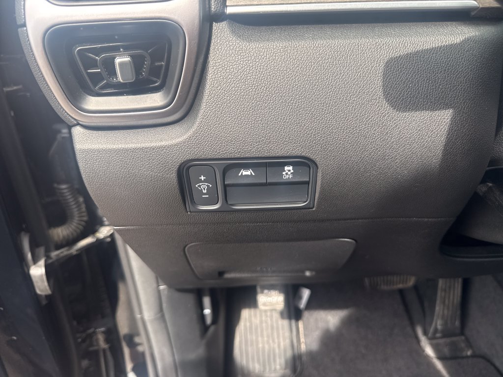 Used 2023 Kia Sorento S AWD/4WD image 13