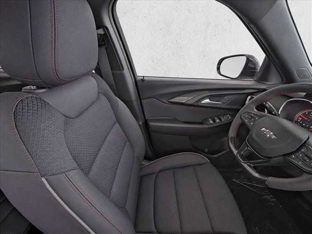 Used 2023 Chevrolet TrailBlazer RS w/ Technology Package FWD image 23
