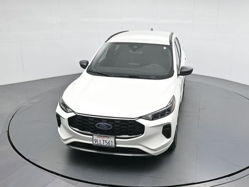 Certified 2024 Ford Escape ST-Line w/ Equipment Group 301A image 38