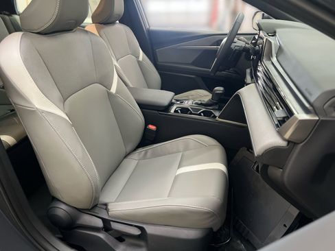 Used 2026 Toyota Camry SE image 24