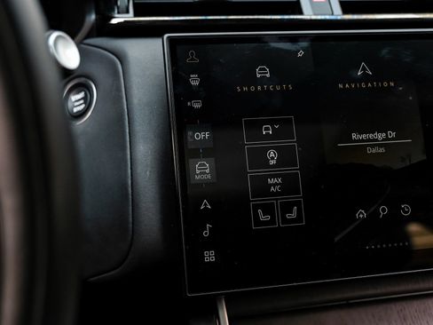 Used 2024 Land Rover Range Rover Velar Dynamic SE image 32