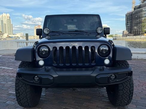 Used 2013 Jeep Wrangler Sport AWD/4WD image 3