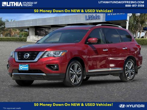 Used 2018 Nissan Pathfinder Platinum FWD image 1
