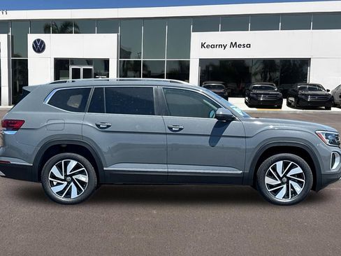 New 2026 Volkswagen Atlas SEL AWD/4WD image 3