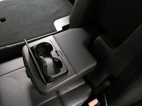 Used 2020 Volvo XC90 T6 Momentum w/ Protection Package Premier image 38