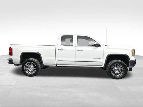 Used 2014 GMC Sierra 1500 SLT w/ SLT Preferred Package AWD/4WD image 6