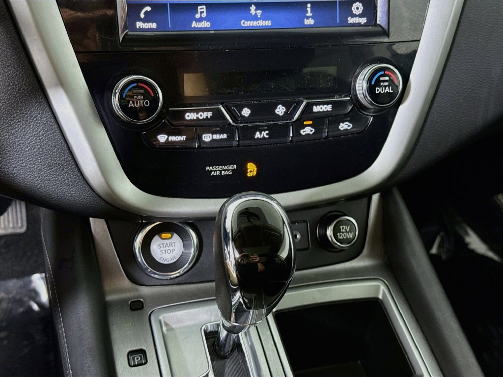 Used 2019 Nissan Murano SV w/ Premium Package AWD/4WD image 7
