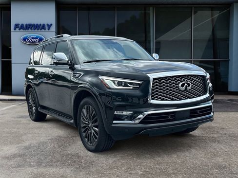 Used 2024 INFINITI QX80 Sensory w/ Cargo Package AWD/4WD image 2