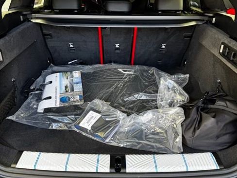 New 2026 BMW M5 Touring image 22