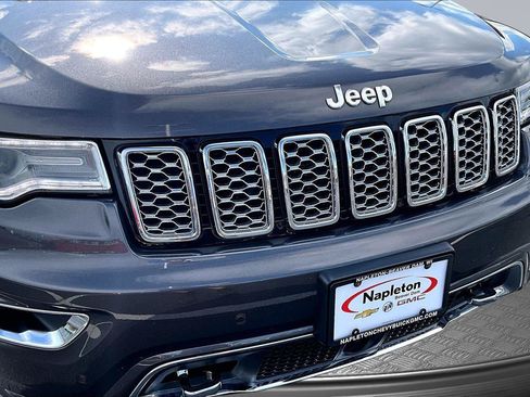 Used 2018 Jeep Grand Cherokee Overland AWD/4WD image 29