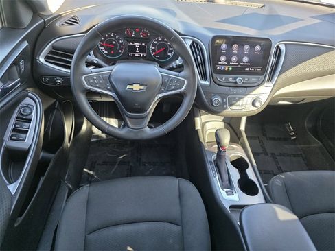Used 2023 Chevrolet Malibu RS image 12