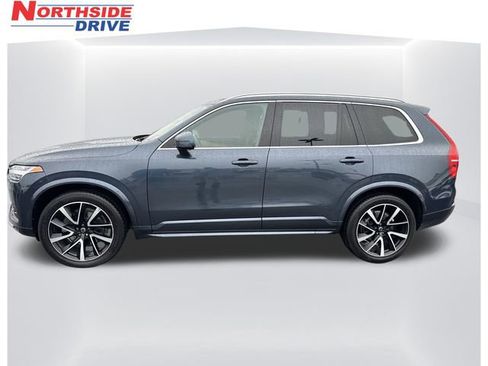 Used 2022 Volvo XC90 T6 Momentum w/ Advanced Package image 10