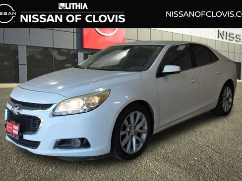 Used 2015 Chevrolet Malibu LT image 1