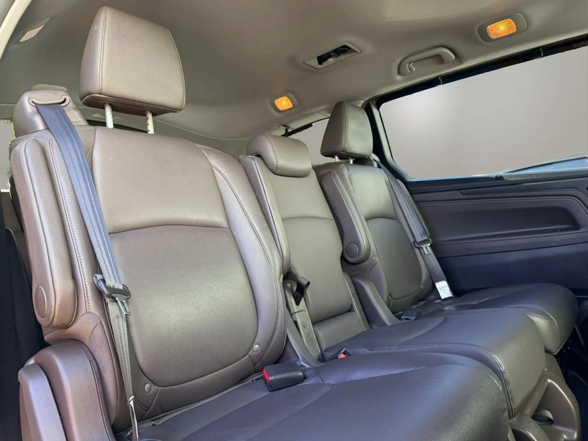 Used 2018 Honda Odyssey Touring image 23