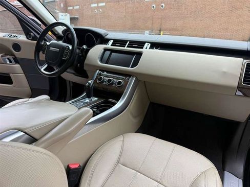 Used 2015 Land Rover Range Rover Sport HSE AWD/4WD image 7