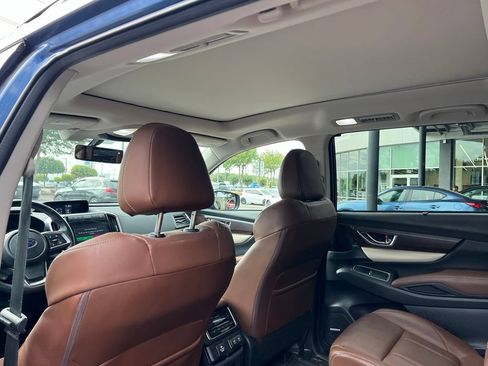 Used 2019 Subaru Ascent Touring w/ Popular Package #2A AWD/4WD image 9