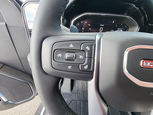 New 2026 GMC Sierra 1500 Elevation image 19
